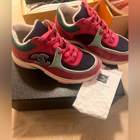 Channel Sneakers - Picture 2 of 4